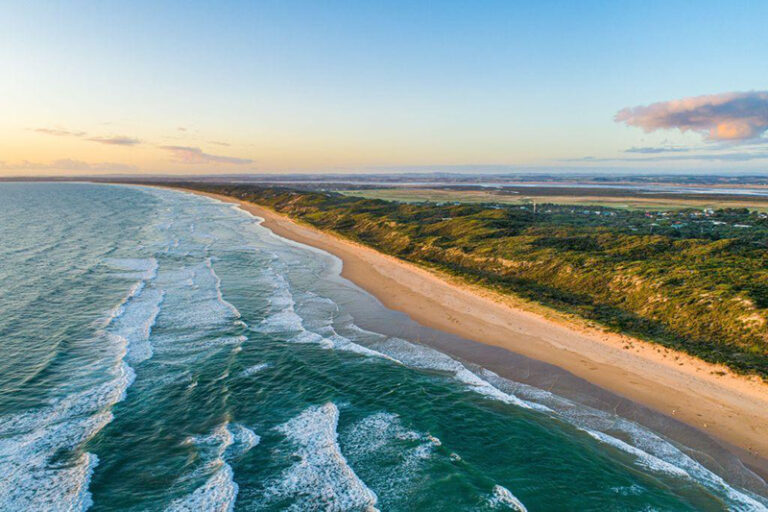 Reliable Venus Bay Taxi Service – 24/7 Airport & Local Transfers